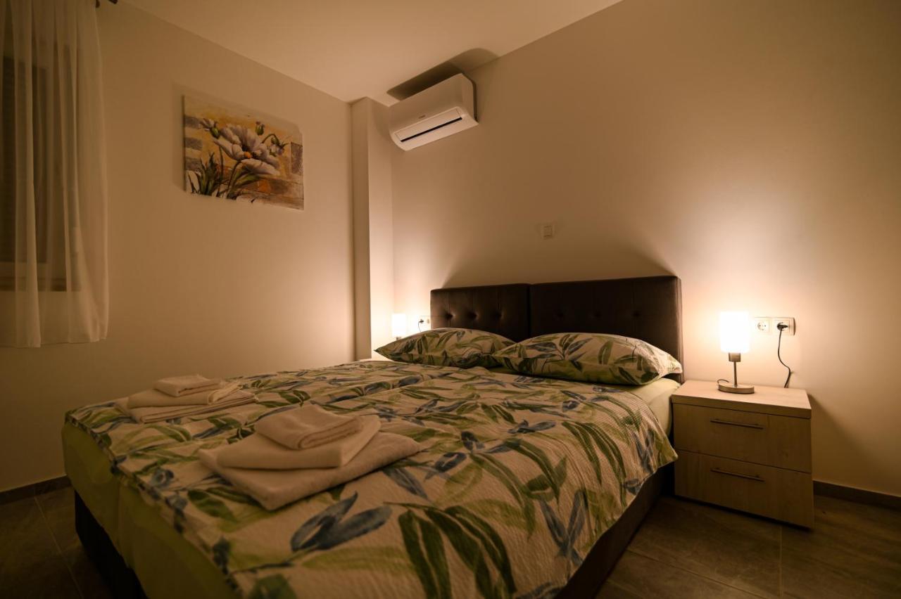 Luxury Apartment With Swimming Pool Ana Trogir Luaran gambar